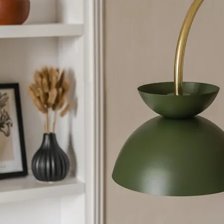 Biskey Howe- Georgian Charm Apartment