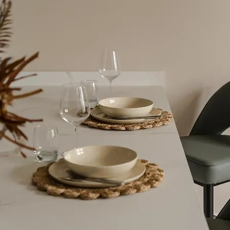 Biskey Howe- Georgian Charm